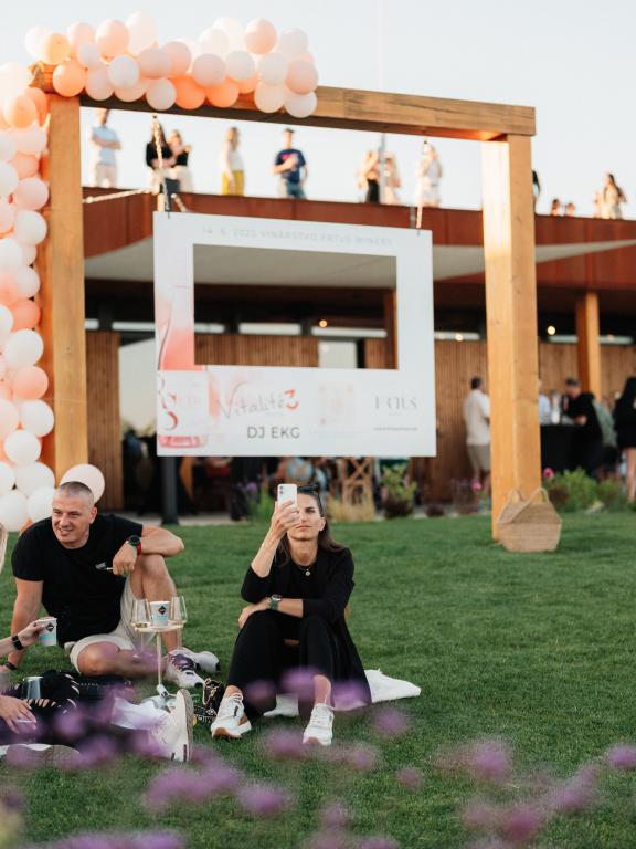 Garden party - Frtus winery, párty