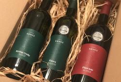 Vinárstvo Krmeš - vinárske flaše, darčekové balenie 