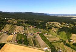 Potulky za vínom viničnou horou - z hora pohľad