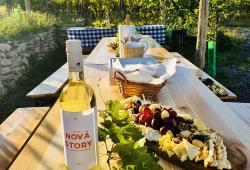 Veltín na Farskom, pergola